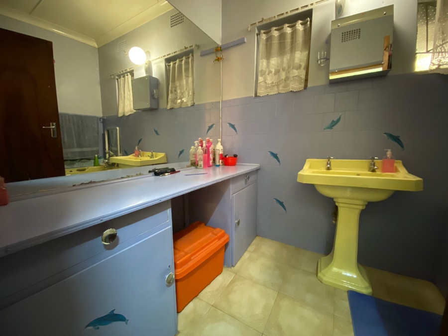 8 Bedroom Property for Sale in Baillie Park North West